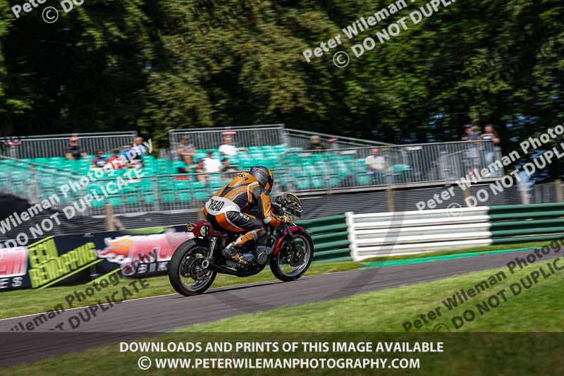 Vintage motorcycle club;eventdigitalimages;mallory park;mallory park trackday photographs;no limits trackdays;peter wileman photography;trackday digital images;trackday photos;vmcc festival 1000 bikes photographs